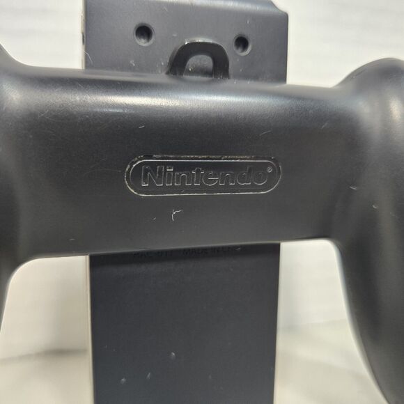 Authentic Black Genuine Official Nintendo Switch Joy-Con Controller Comfort Grip - Picture 3 of 5